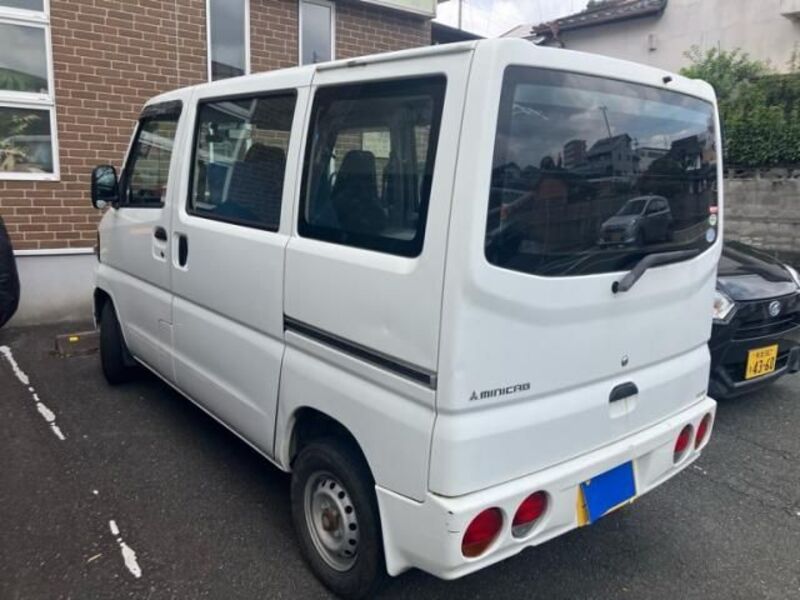 MINICAB VAN
