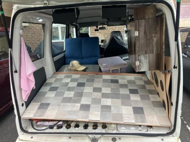 MINICAB VAN