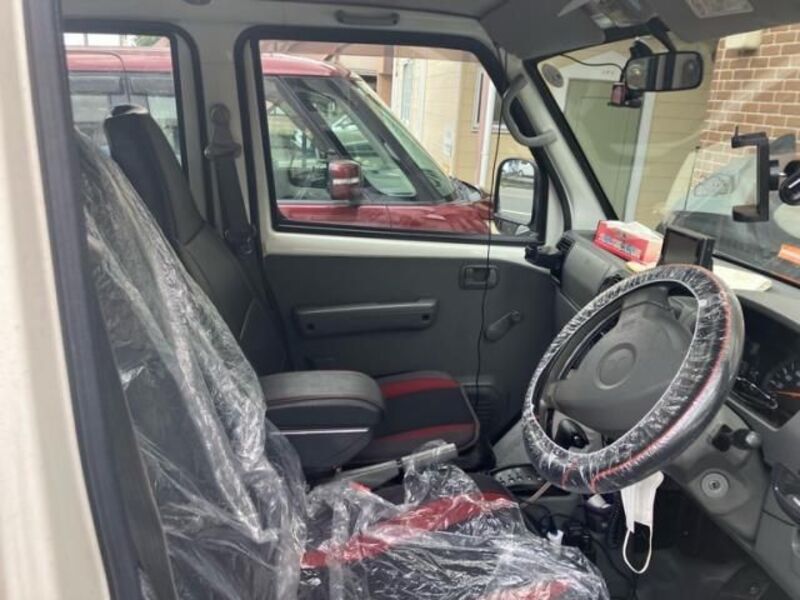MINICAB VAN