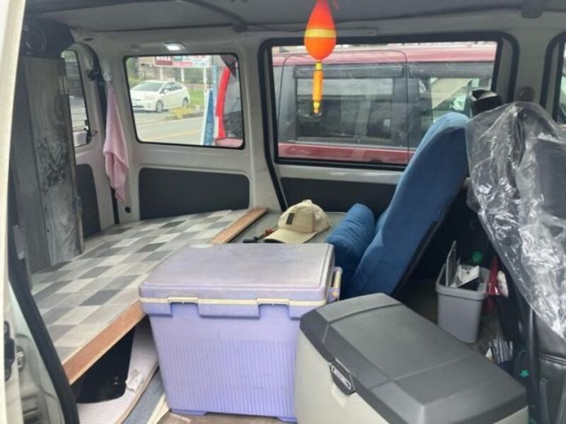 MINICAB VAN