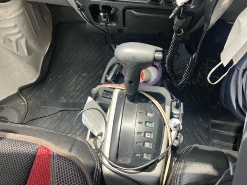 MINICAB VAN