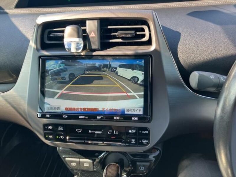 PRIUS PHV