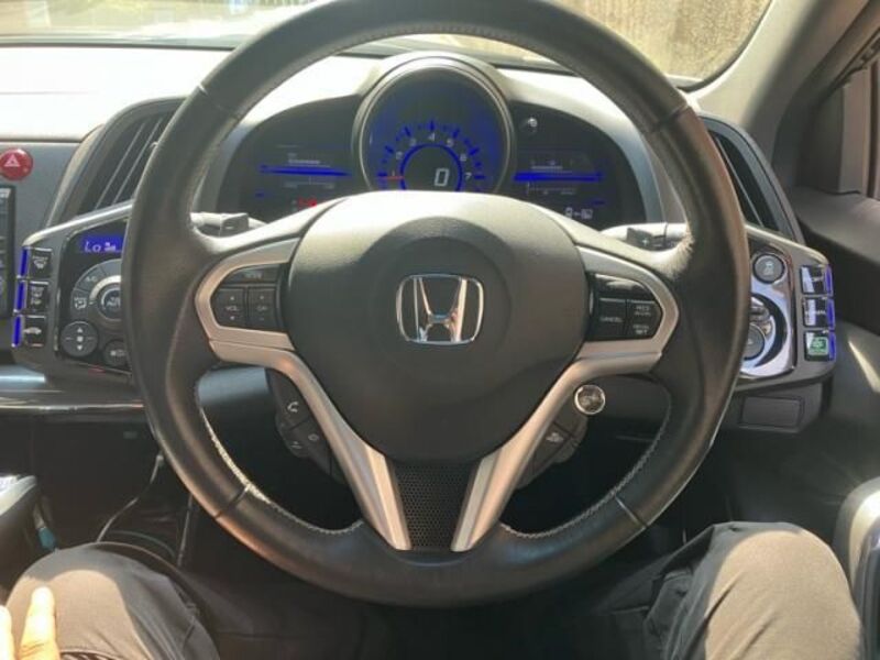 CR-Z
