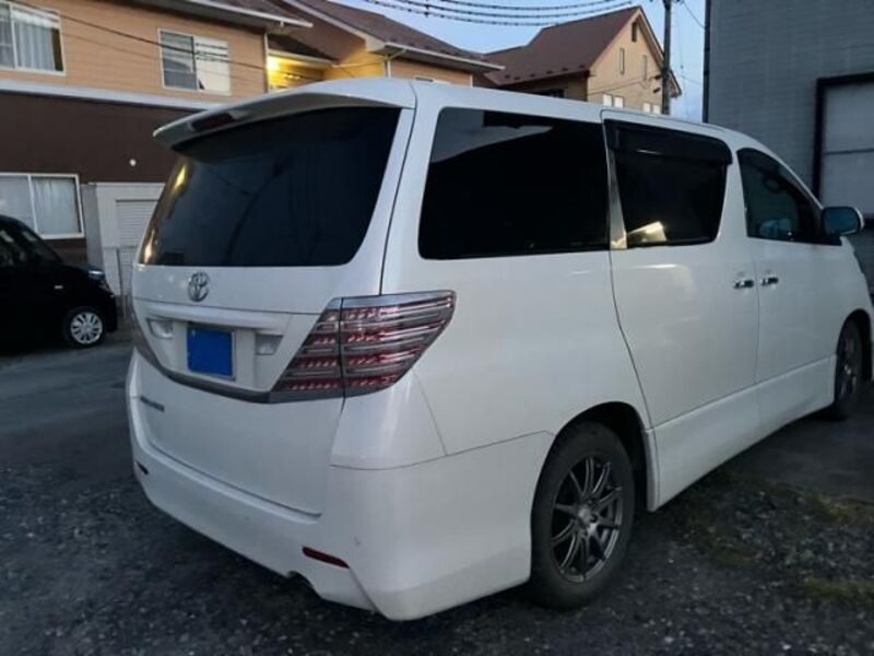 VELLFIRE