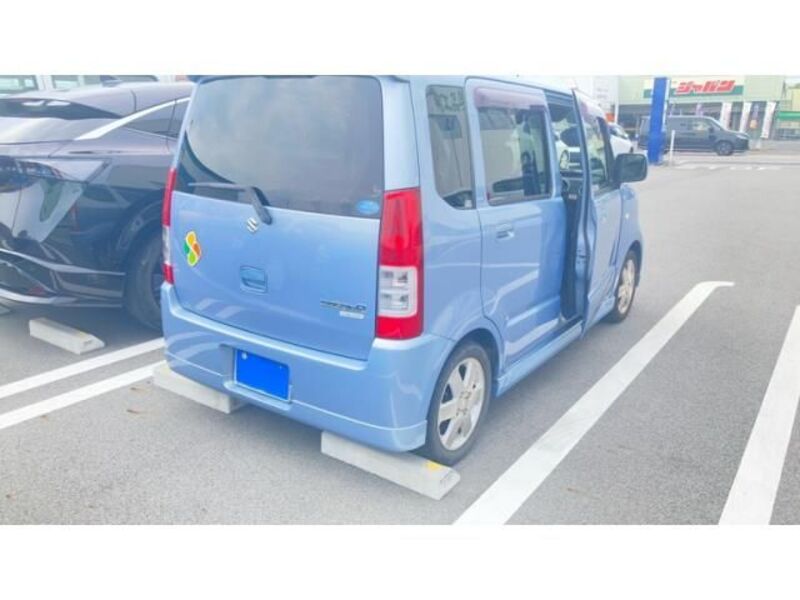 WAGON R