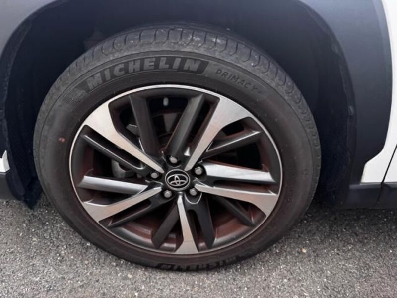 COROLLA CROSS