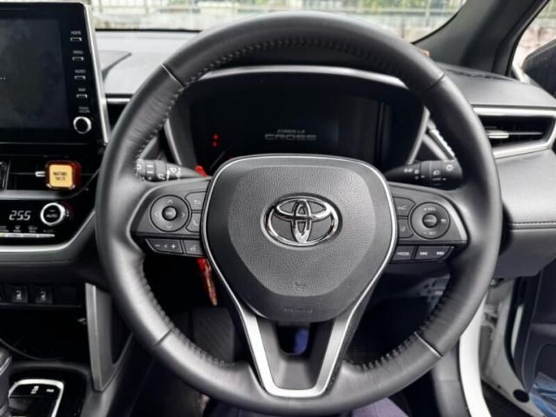 COROLLA CROSS