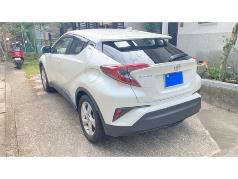 C-HR