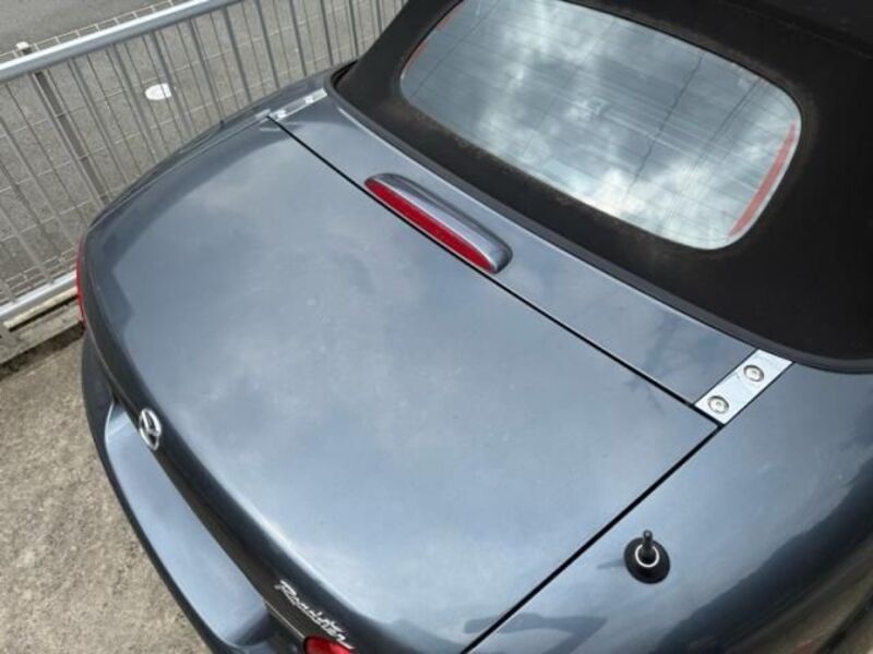 ROADSTER