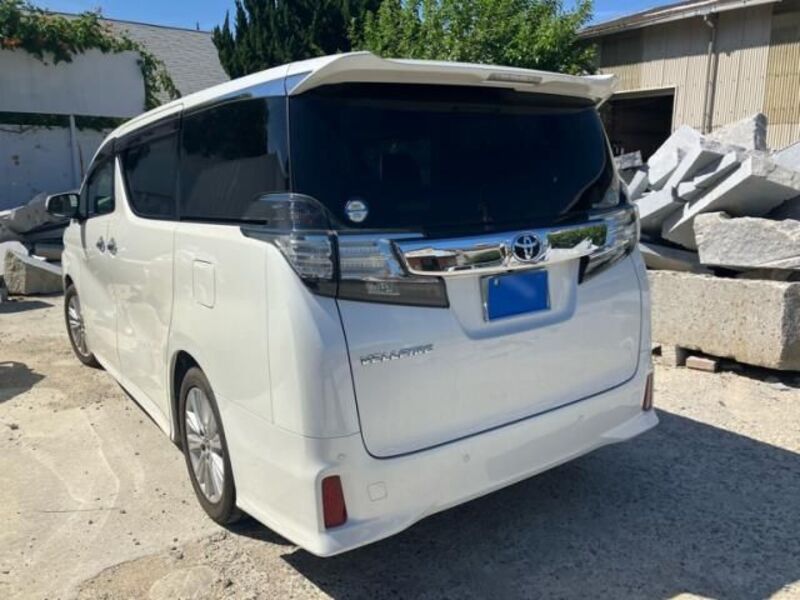 VELLFIRE