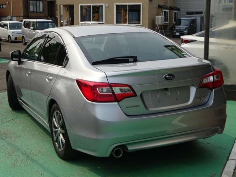 LEGACY B4