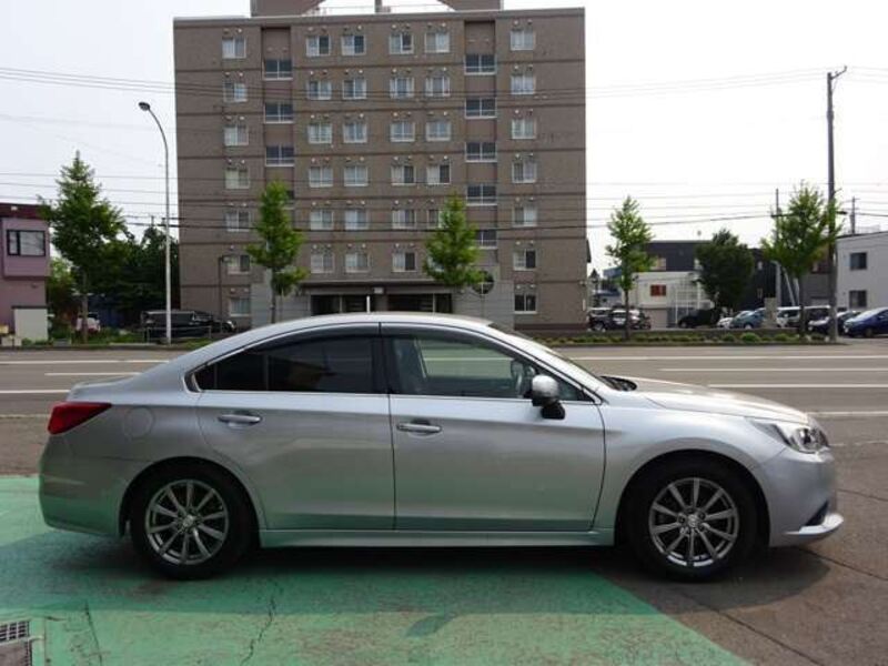 LEGACY B4
