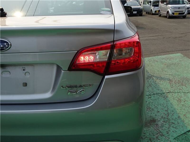 LEGACY B4