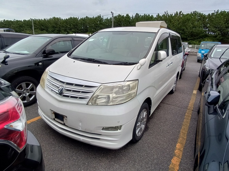 TOYOTA ALPHARD