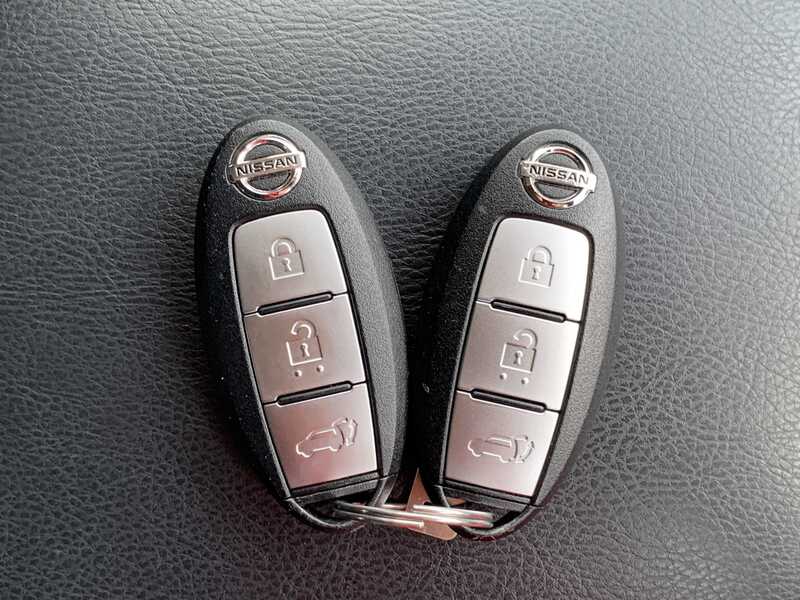 X-TRAIL