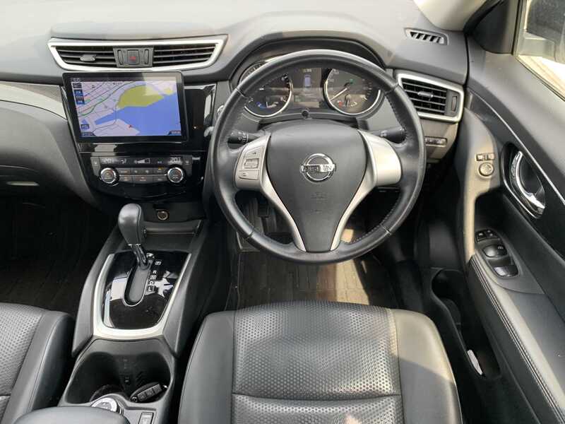 X-TRAIL