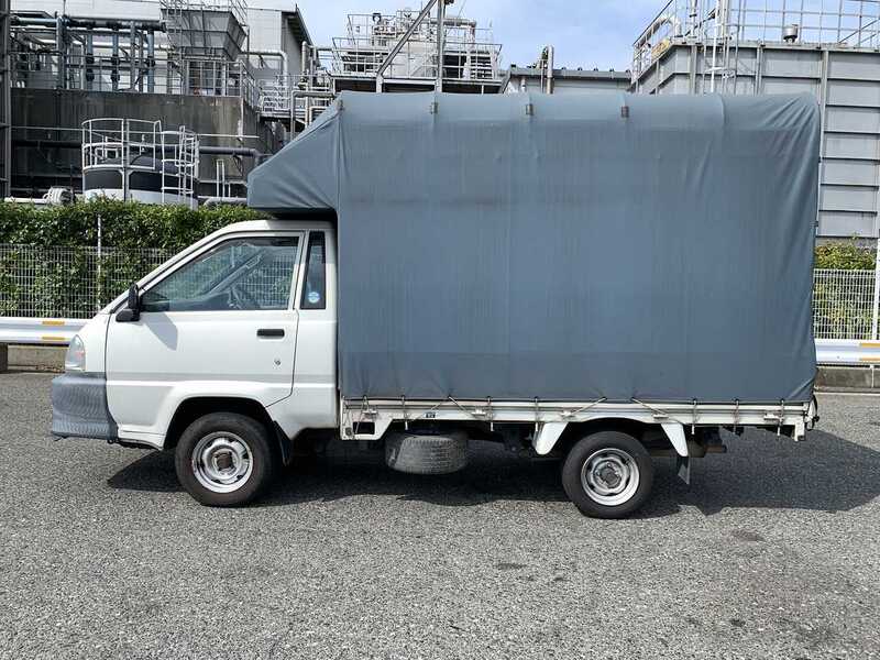 TOWNACE TRUCK