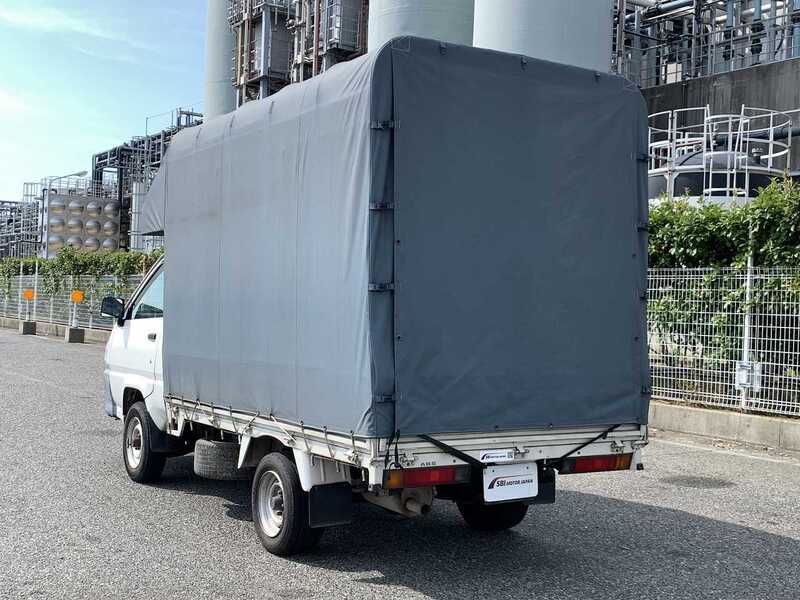 TOWNACE TRUCK