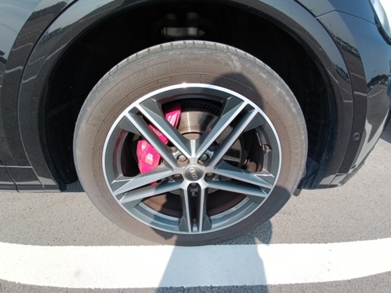SQ5