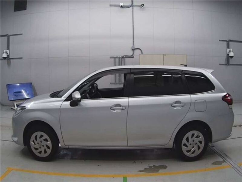 COROLLA FIELDER