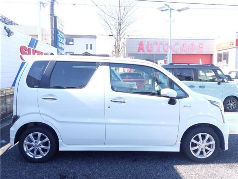 WAGON R