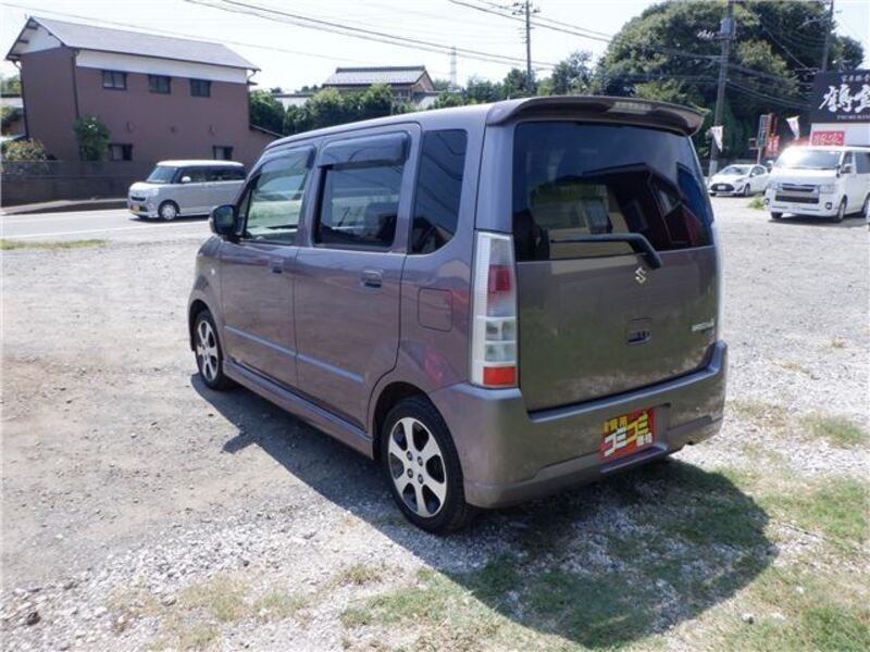 WAGON R