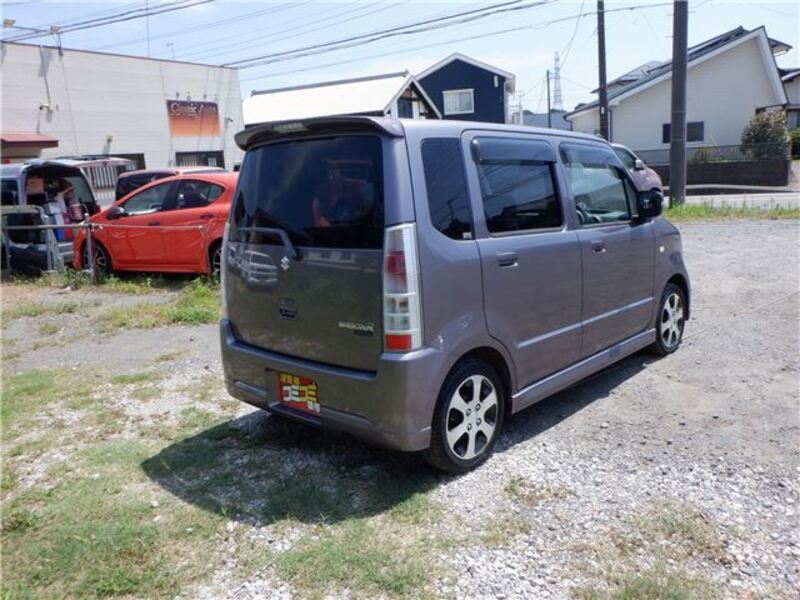 WAGON R