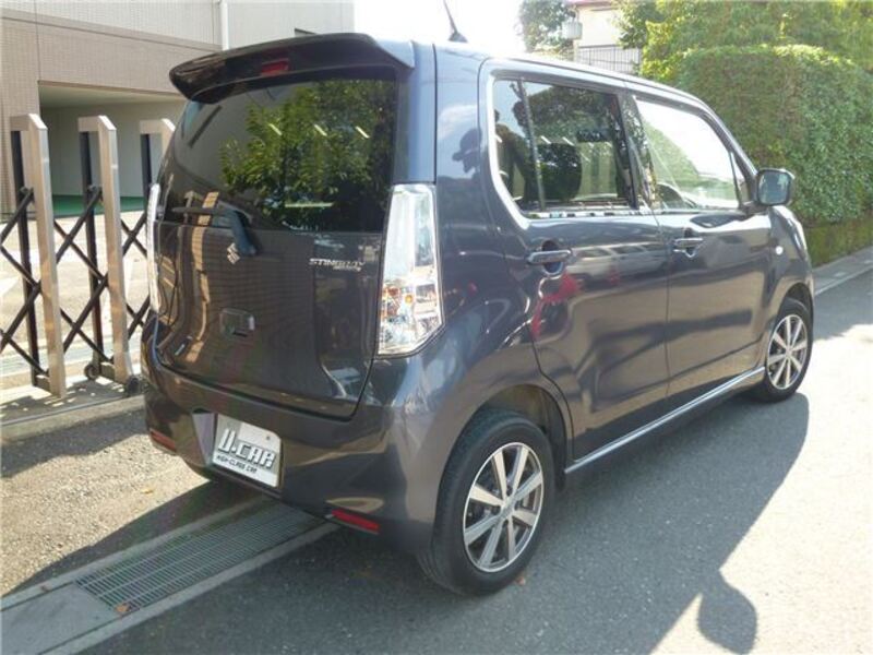 WAGON R