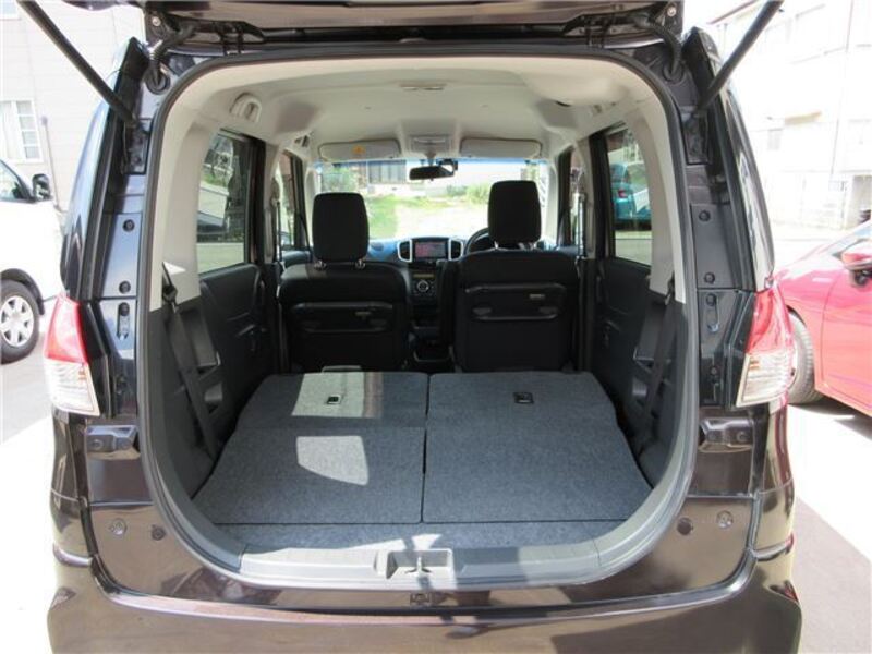 DELICA D2