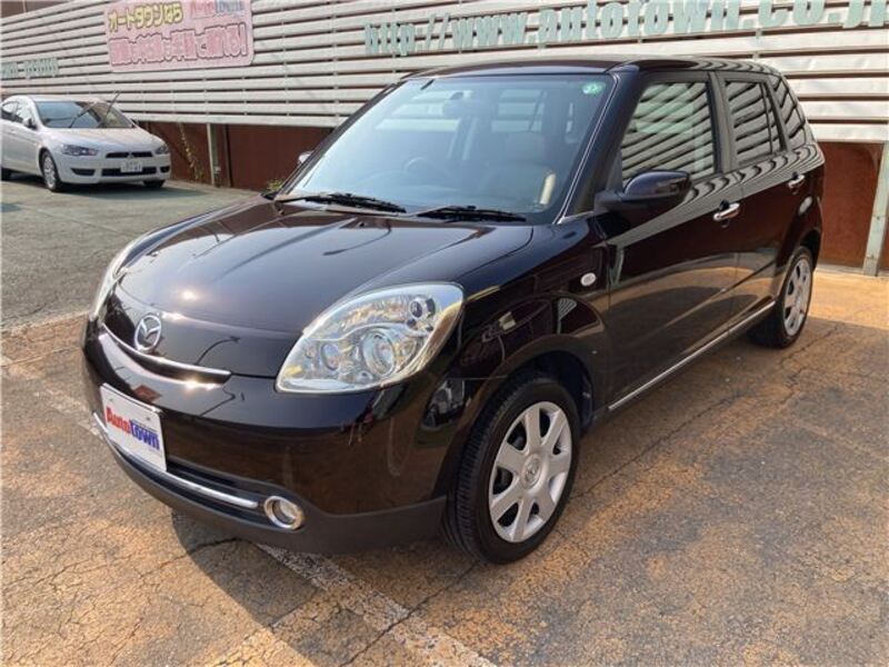 MAZDA VERISA