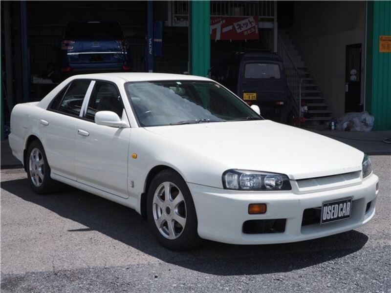 SKYLINE