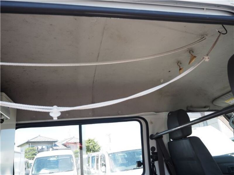 BONGO VAN