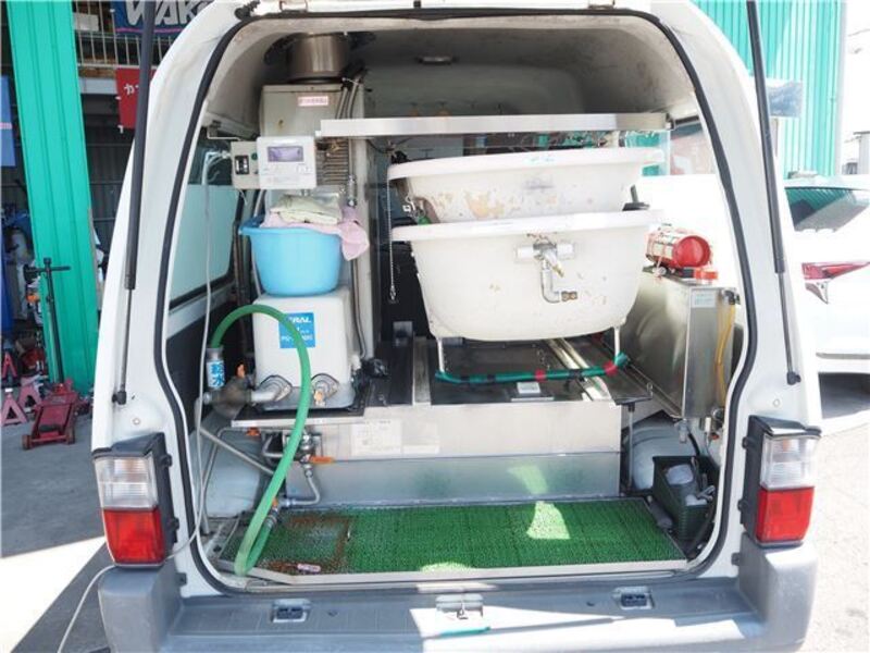 BONGO VAN