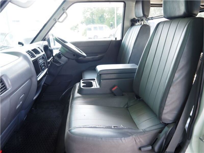 BONGO VAN