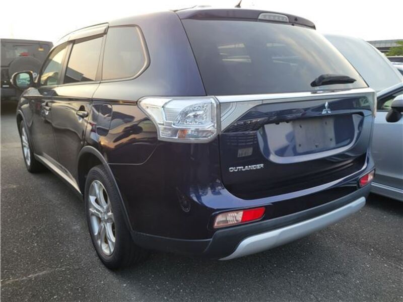 OUTLANDER