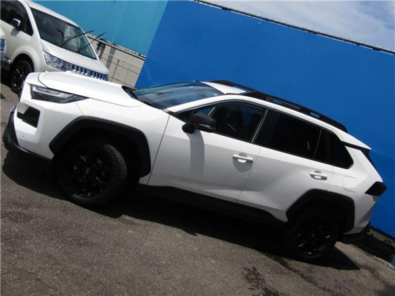 RAV4