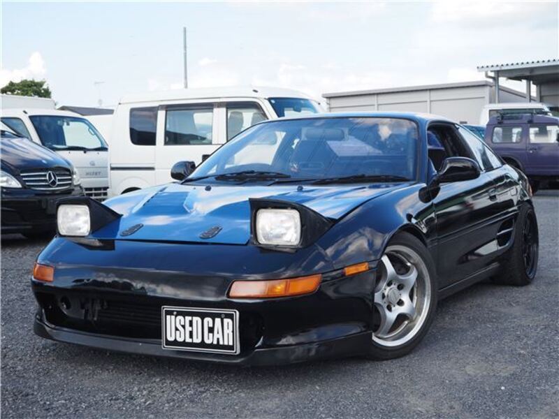 TOYOTA MR2