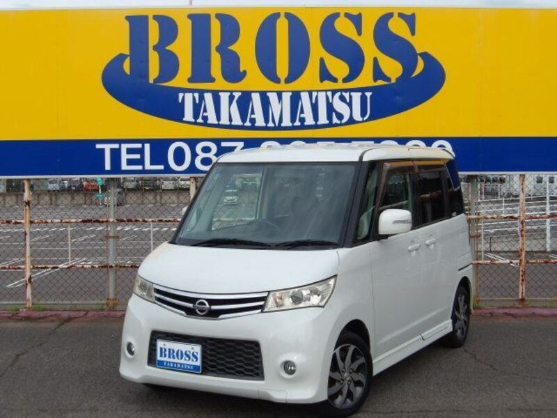NISSAN ROOX