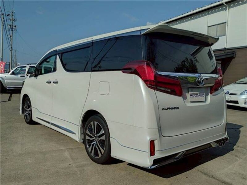 ALPHARD