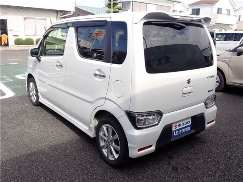 WAGON R