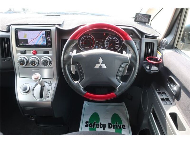 DELICA D5
