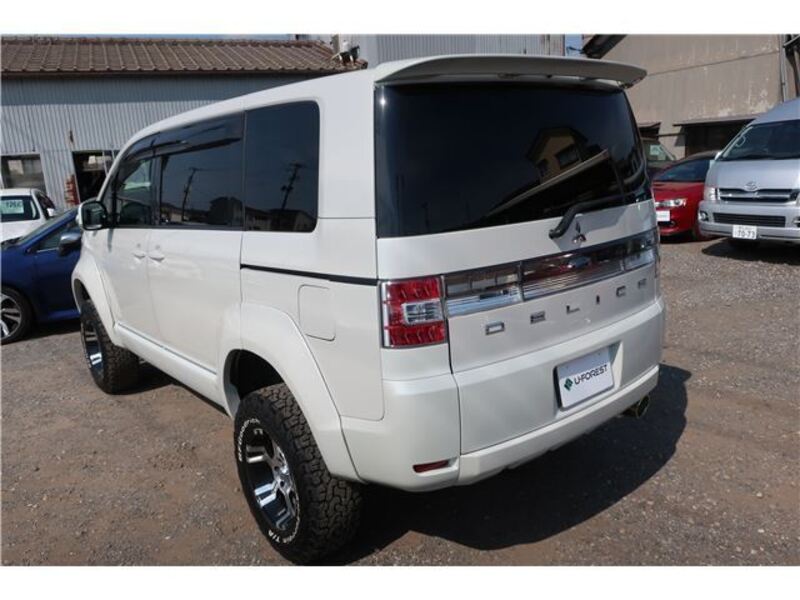 DELICA D5