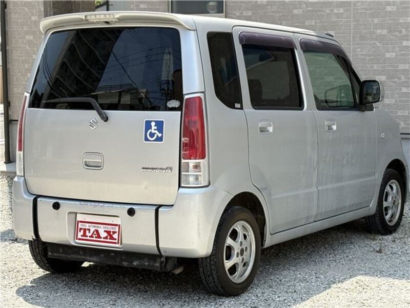 WAGON R