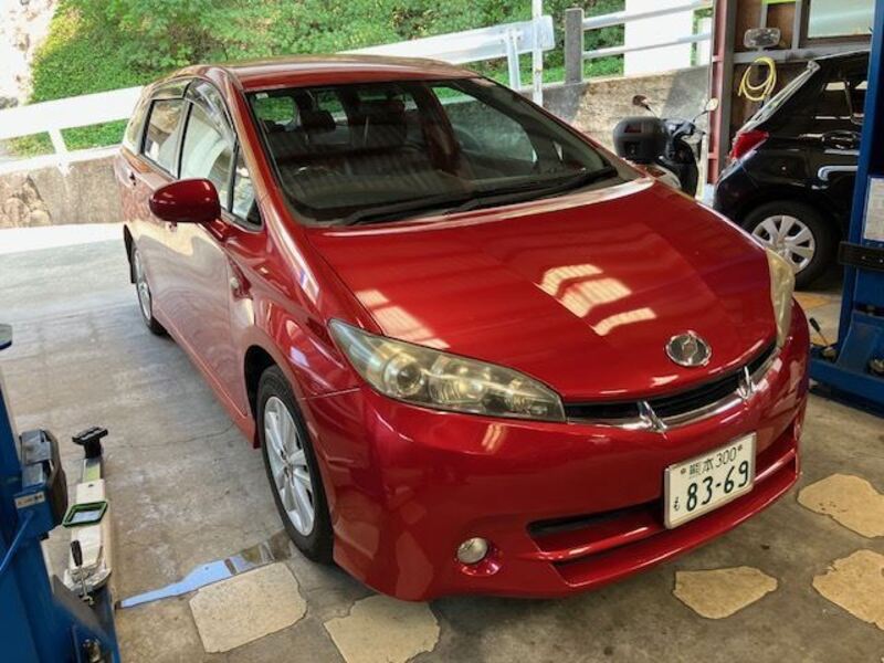 TOYOTA WISH
