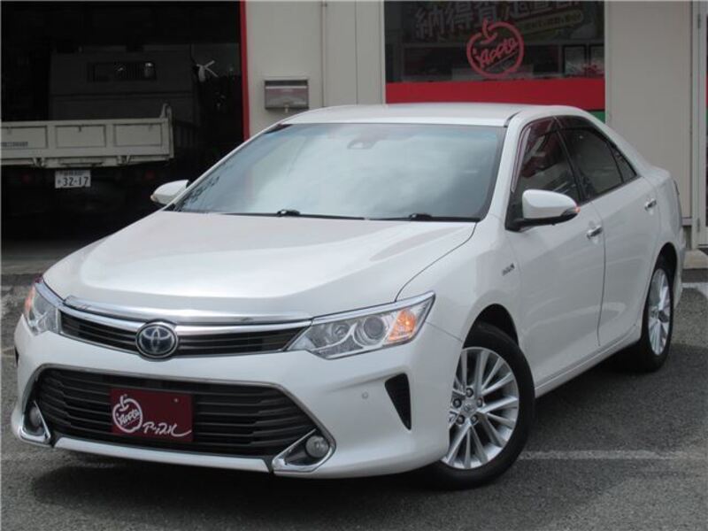 TOYOTA CAMRY