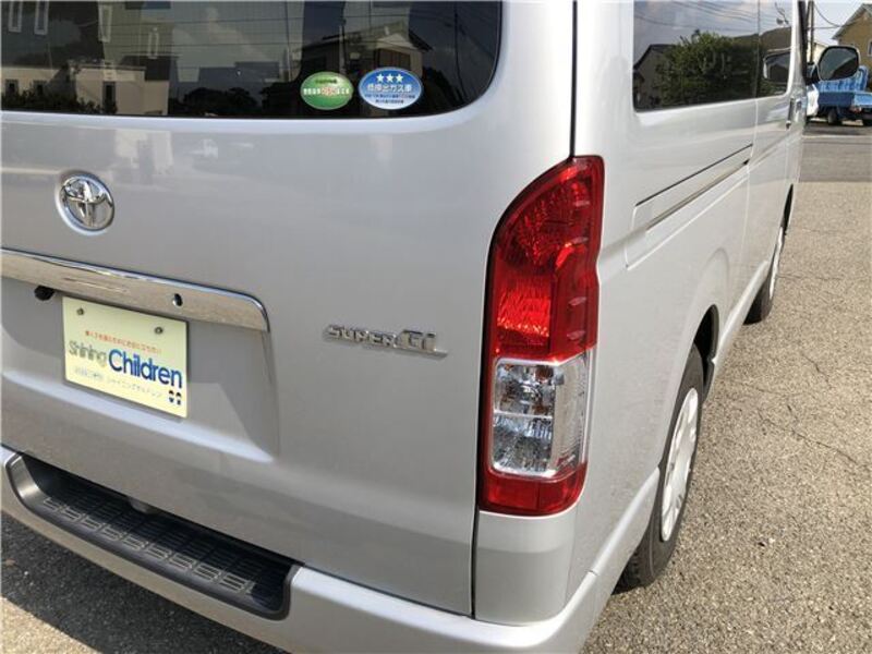 HIACE VAN