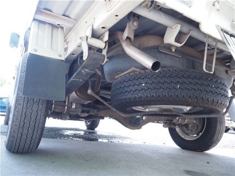 CLIPPER TRUCK