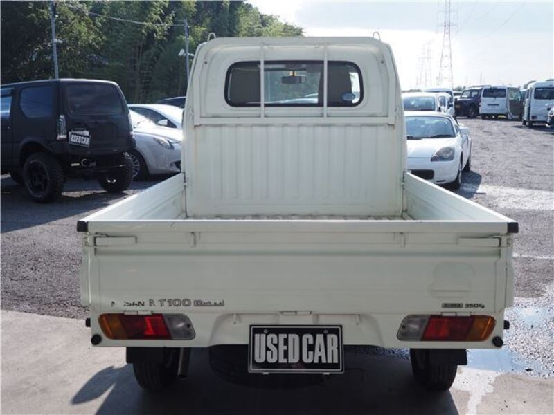 CLIPPER TRUCK