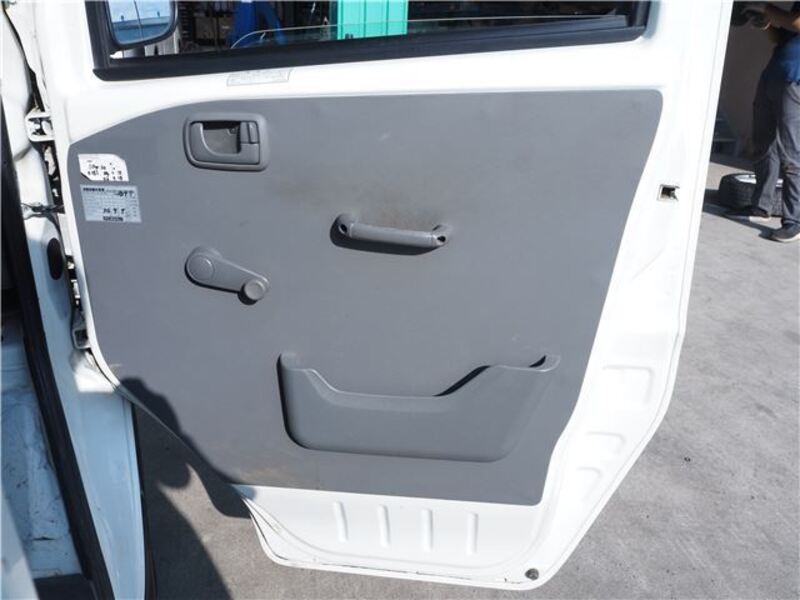 CLIPPER TRUCK