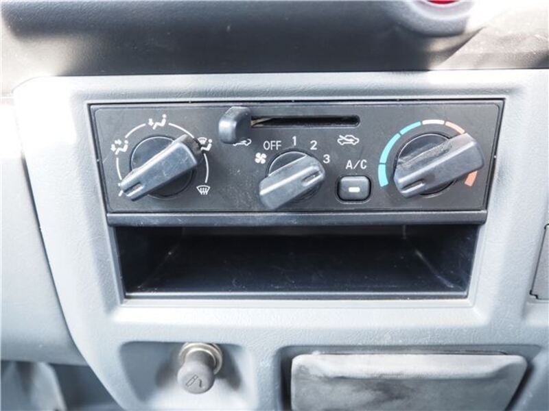 CLIPPER TRUCK